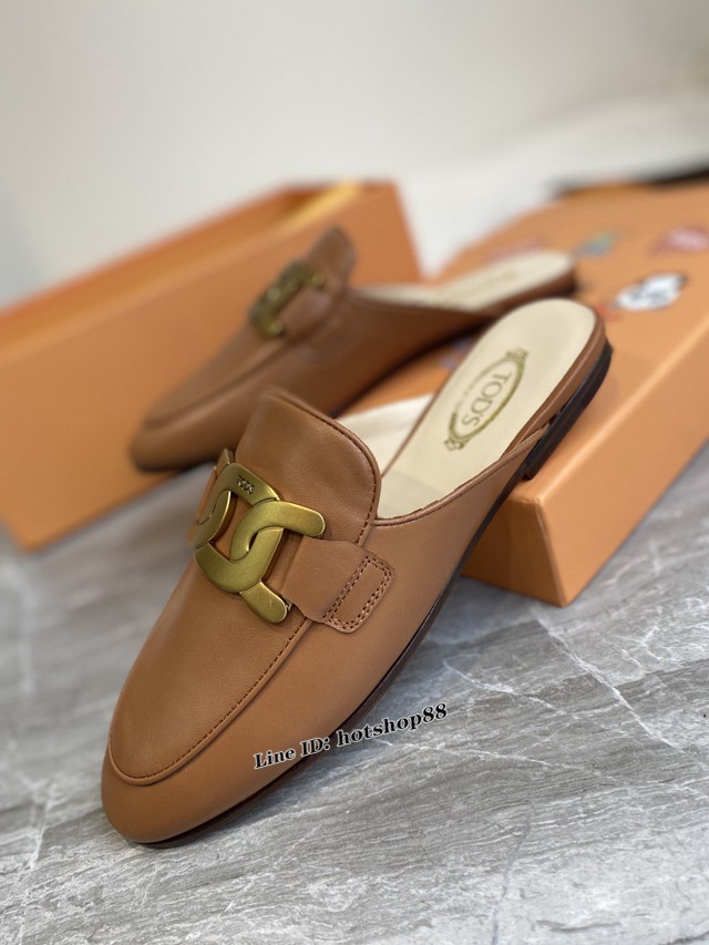 Tod‘s新款穆勒鞋2021年最新款小牛皮女士半拖鞋 dx1755